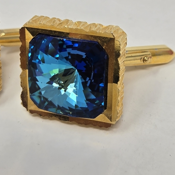 VINTAGE 1960S GOLD TONE BLUE RIVOLI CUFFLINKS MENSWEAR CLASSIC 1" SQUARE MCM - Picture 3 of 11